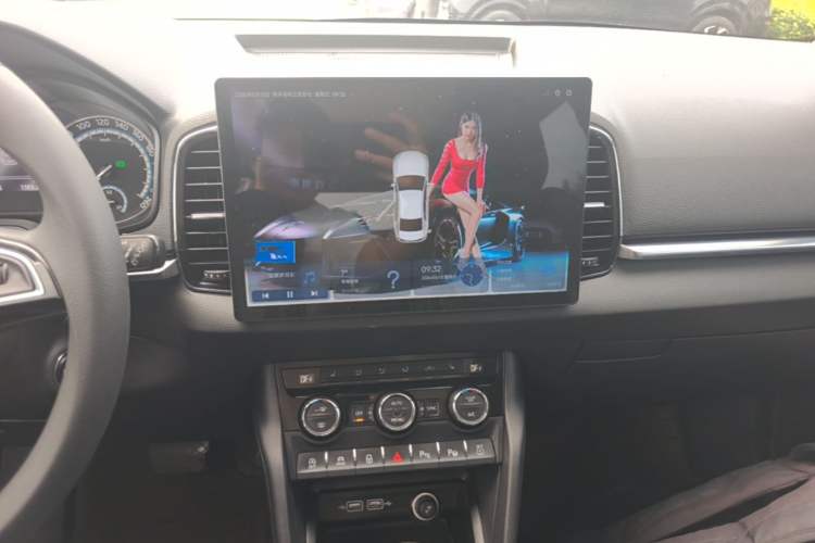 Used Skoda Karoq 2019 TSI280 Smart Drive Elite Edition China V Standard Audio And AC Panel