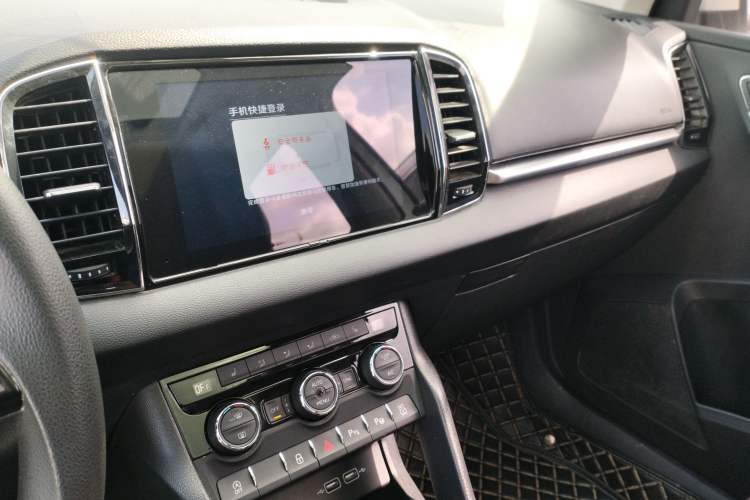 Used Skoda Karoq 2019 TSI280 SmartDrive Luxury Edition China VI standard Audio And AC Panel