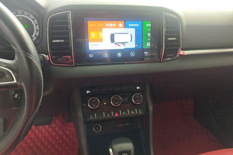 Used Skoda Karoq 2019 TSI280 SmartDrive Luxury Edition China V Standard Audio And AC Panel