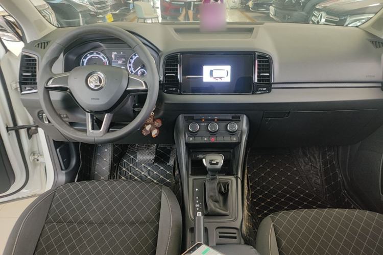 Used Skoda Karoq 2019 TSI280 Comfort Plus Version China VI Standard Center Console