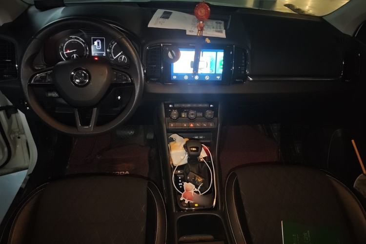 Used Skoda Karoq 2019 TSI280 SmartDrive Luxury Edition China V Standard Center Console