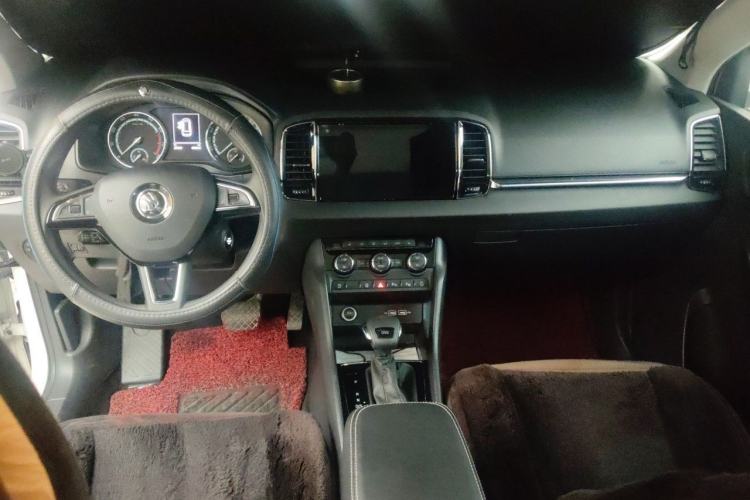 Used Skoda Karoq 2019 TSI280 SmartDrive Luxury Edition China VI standard Center Console