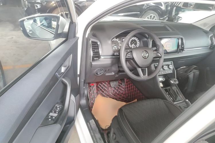 Used Skoda Karoq 2019 TSI280 Smart Drive Elite Edition China V Standard Driver Seat
