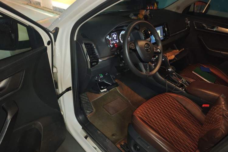 Used Skoda Karoq 2019 TSI280 SmartDrive Luxury Edition China V Standard Driver Seat