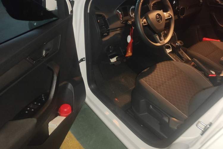 Used Skoda Karoq 2019 TSI280 Comfort Plus Version China VI Standard Driver Seat