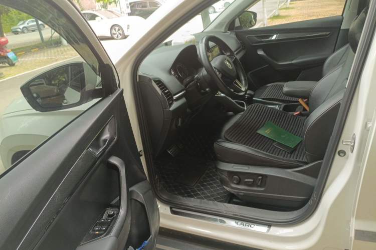 Used Skoda Karoq 2019 TSI280 SmartDrive Luxury Edition China VI standard Driver Seat