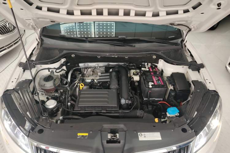 Used Skoda Karoq 2019 TSI280 SmartDrive Luxury Edition China V Standard Engine Bay