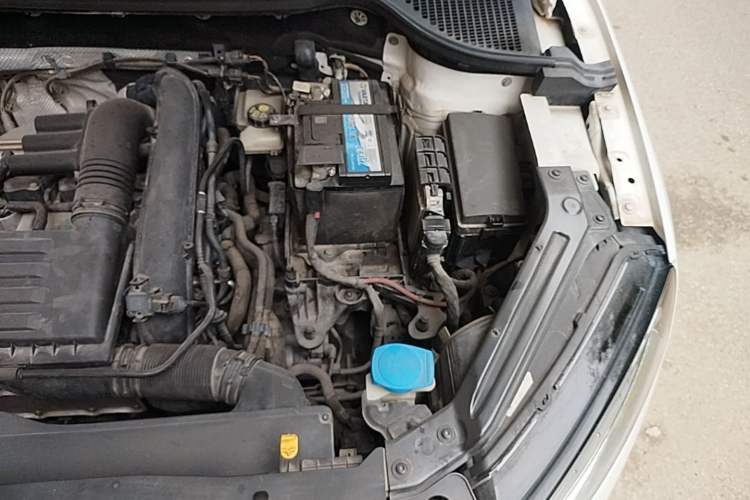 Used Skoda Karoq 2019 TSI280 Smart Drive Deluxe Edition China VI Standard Engine Bay Left