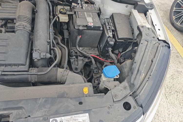 Used Skoda Karoq 2019 TSI280 SmartDrive Luxury Edition China VI standard Engine Bay Left