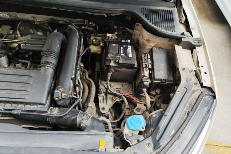 Used Skoda Karoq 2019 TSI280 SmartDrive Luxury Edition China VI standard Engine Bay Left