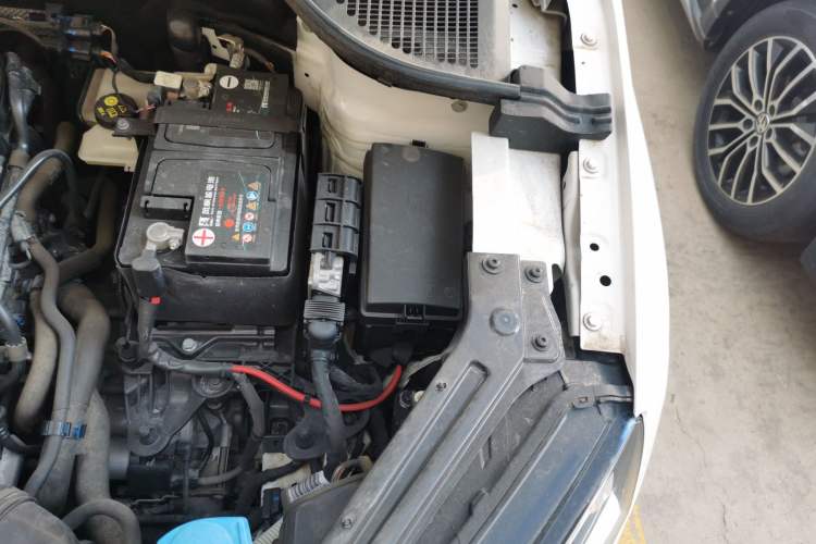 Used Skoda Karoq 2019 TSI280 Smart Drive Deluxe Edition China VI Standard Engine Bay Left