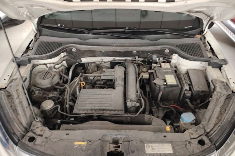Used Skoda Karoq 2019 TSI280 Comfort Plus Version China VI Standard Engine Bay
