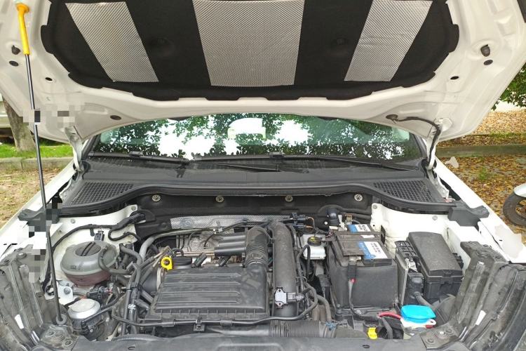 Used Skoda Karoq 2019 TSI280 SmartDrive Luxury Edition China VI standard Engine Bay