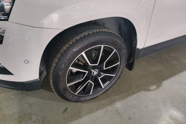 Used Skoda Karoq 2019 TSI280 Smart Drive Elite Edition China V Standard Exterior 4