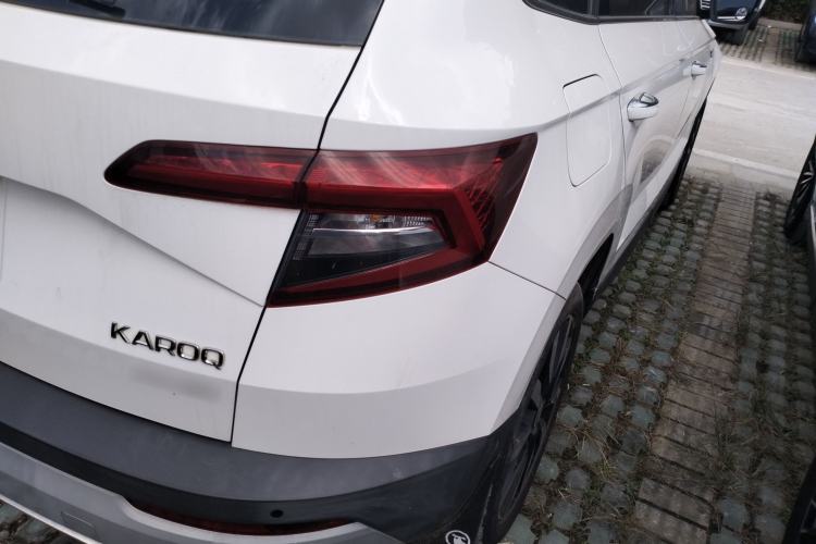 Used Skoda Karoq 2019 TSI280 SmartDrive Luxury Edition China VI standard Exterior 6