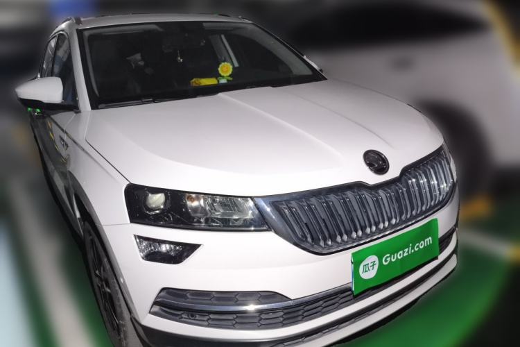 Used Skoda Karoq 2019 TSI280 Smart Drive Deluxe Edition China VI Standard Front Right 45 Deg