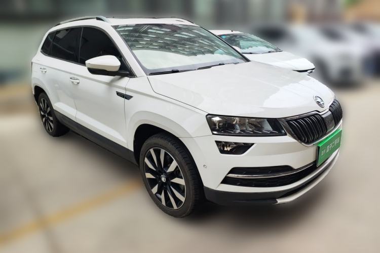 Used Skoda Karoq 2019 TSI280 SmartDrive Luxury Edition China VI standard Front Right 45 Deg