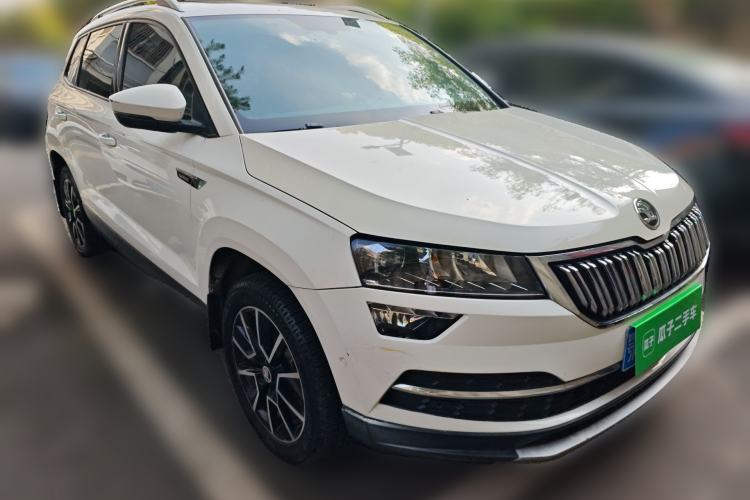 Used Skoda Karoq 2019 TSI280 Smart Drive Deluxe Edition China VI Standard Front Right 45 Deg