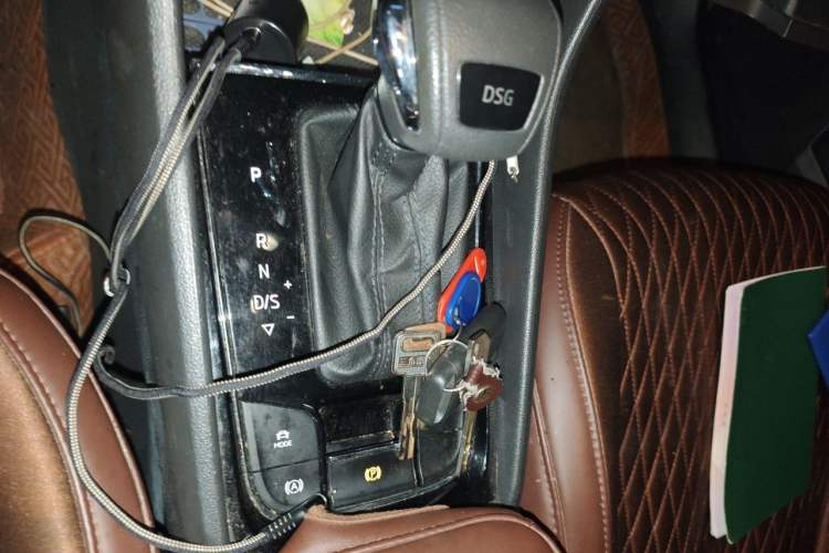 Used Skoda Karoq 2019 TSI280 SmartDrive Luxury Edition China V Standard Gear Lever