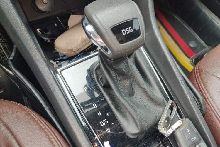 Used Skoda Karoq 2019 TSI280 SmartDrive Luxury Edition China V Standard Gear Lever