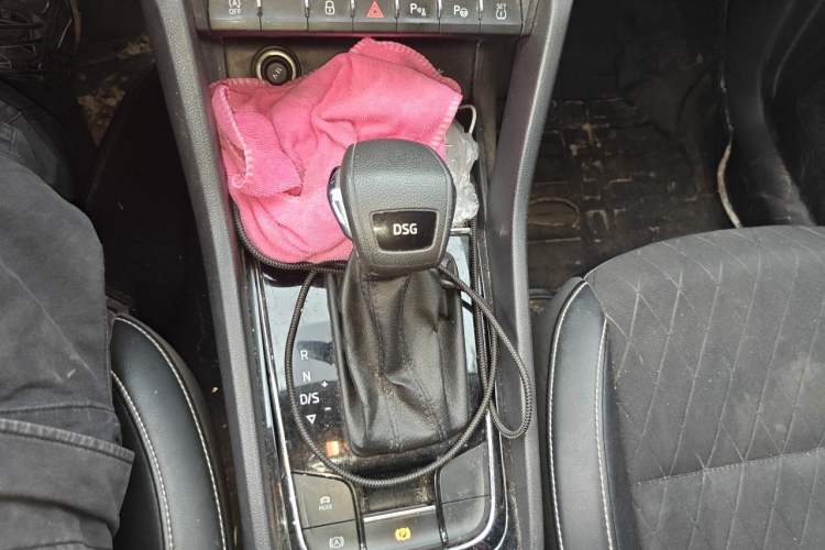 Used Skoda Karoq 2019 TSI280 SmartDrive Luxury Edition China V Standard Gear Lever