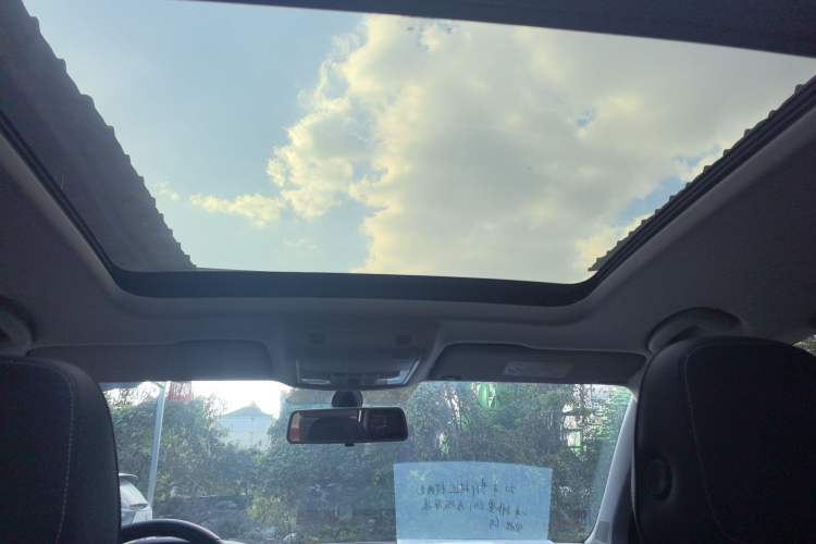 Used Skoda Karoq 2019 TSI280 Smart Drive Deluxe Edition China VI Standard Headliner