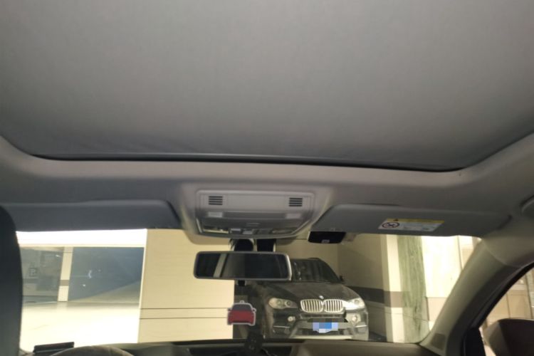 Used Skoda Karoq 2019 TSI280 Smart Drive Deluxe Edition China VI Standard Headliner