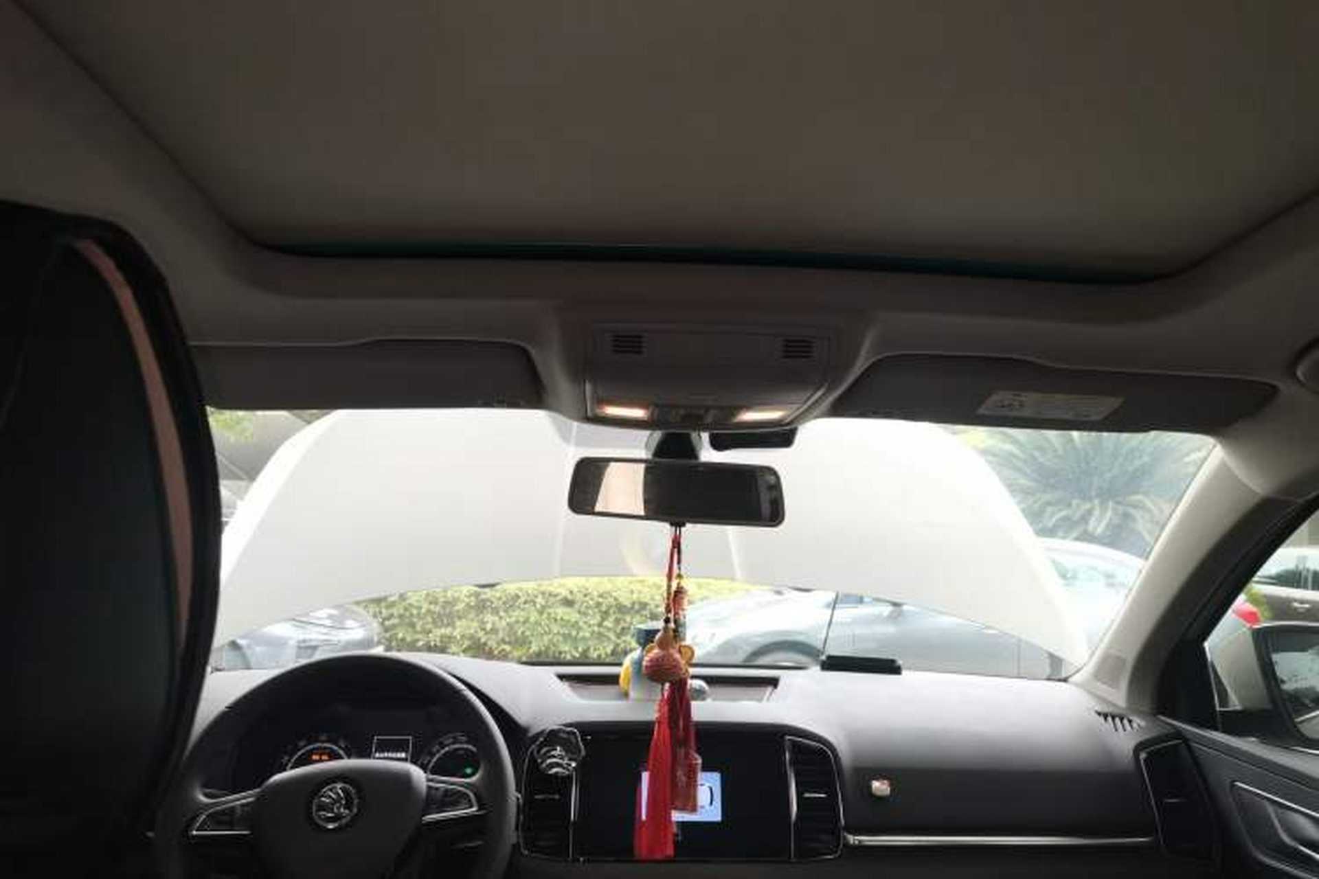 Used Skoda Karoq 2019 TSI280 SmartDrive Luxury Edition China V Standard Headliner