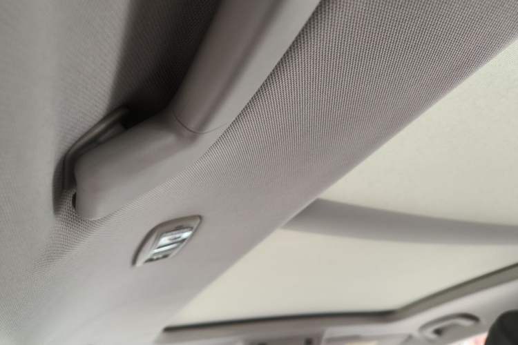 Used Skoda Karoq 2019 TSI280 SmartDrive Luxury Edition China V Standard Headliner