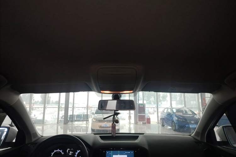 Used Skoda Karoq 2019 TSI280 Comfort Plus Version China VI Standard Headliner