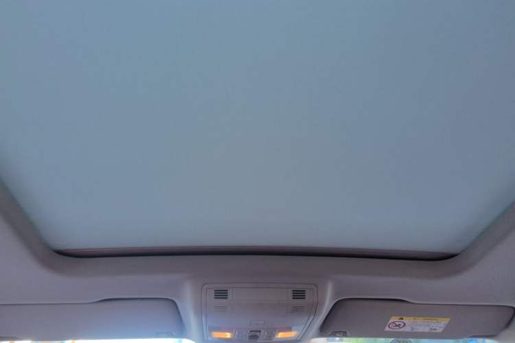 Used Skoda Karoq 2019 TSI280 SmartDrive Luxury Edition China V Standard Headliner