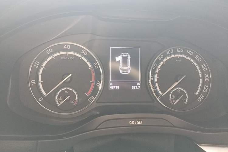 Used Skoda Karoq 2019 TSI280 Smart Drive Elite Edition China V Standard Instrument Cluster