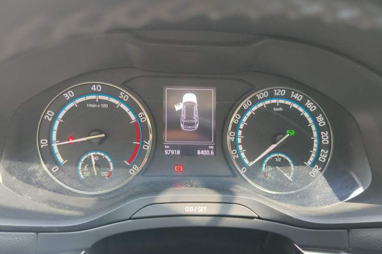 Used Skoda Karoq 2019 TSI280 SmartDrive Luxury Edition China V Standard Instrument Cluster