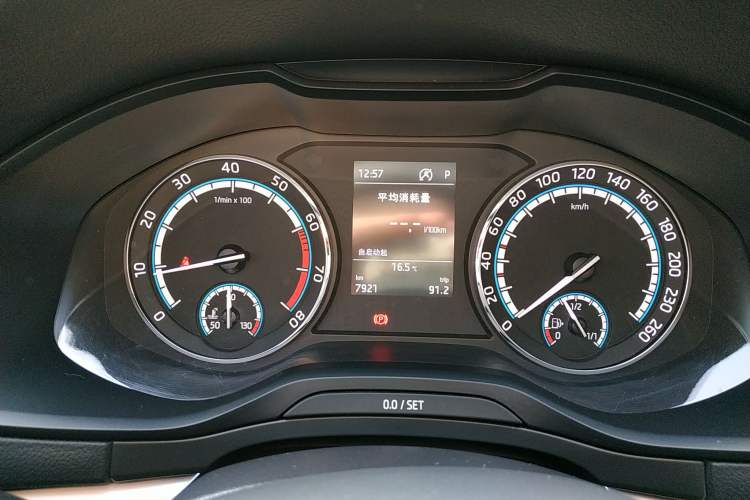 Used Skoda Karoq 2019 TSI280 Smart Drive Deluxe Edition China VI Standard Instrument Cluster