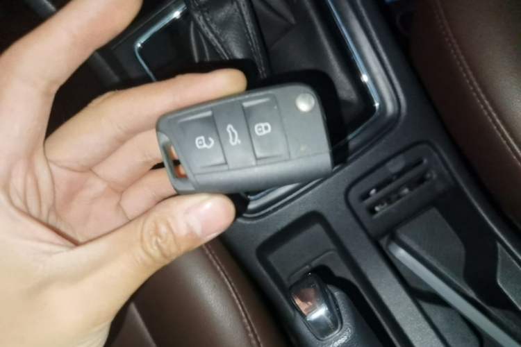 Used Skoda Karoq 2019 TSI280 Smart Drive Elite Edition China V Standard Interior 1