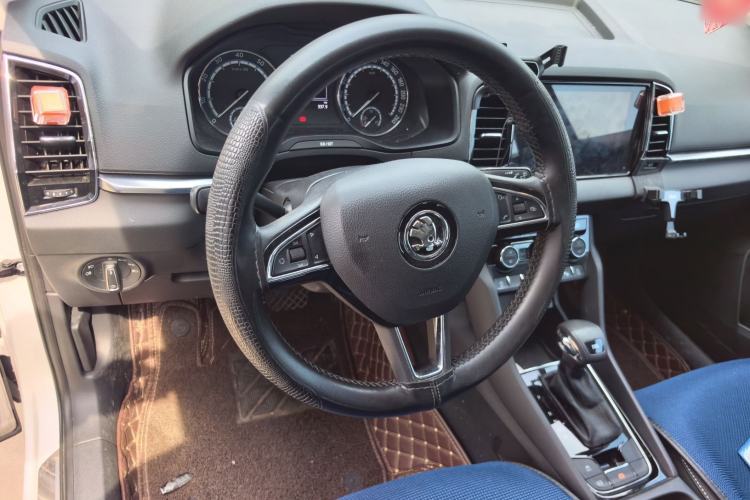 Used Skoda Karoq 2019 TSI280 SmartDrive Luxury Edition China V Standard Interior 3
