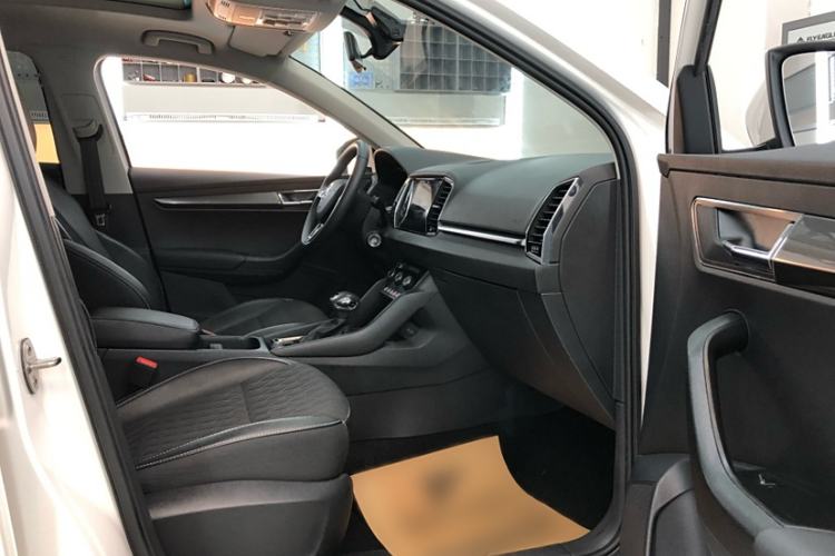 Used Skoda Karoq 2019 TSI280 SmartDrive Luxury Edition China V Standard Interior 5