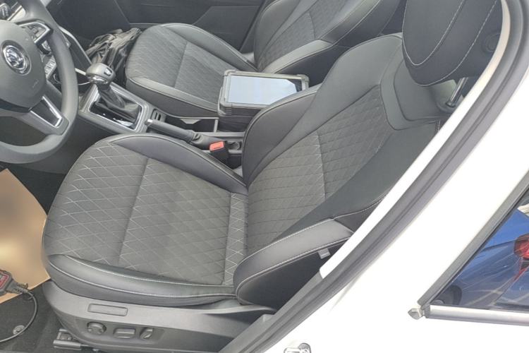 Used Skoda Karoq 2019 TSI280 Smart Drive Elite Edition China V Standard Left Front Seat