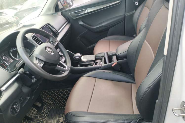 Used Skoda Karoq 2019 TSI280 SmartDrive Luxury Edition China VI standard Left Front Seat