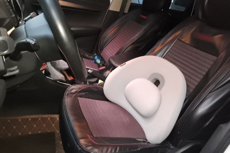 Used Skoda Karoq 2019 TSI280 Smart Drive Deluxe Edition China VI Standard Left Front Seat