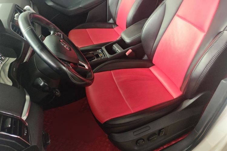Used Skoda Karoq 2019 TSI280 SmartDrive Luxury Edition China V Standard Left Front Seat