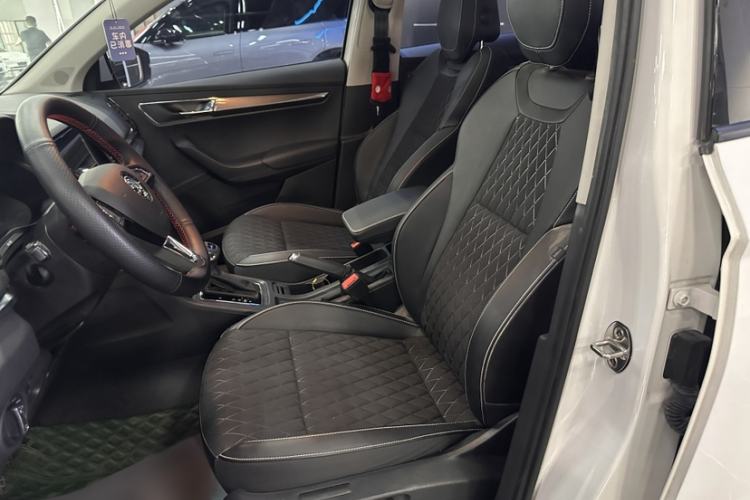 Used Skoda Karoq 2019 TSI280 Smart Drive Elite Edition China V Standard Left Front Seat