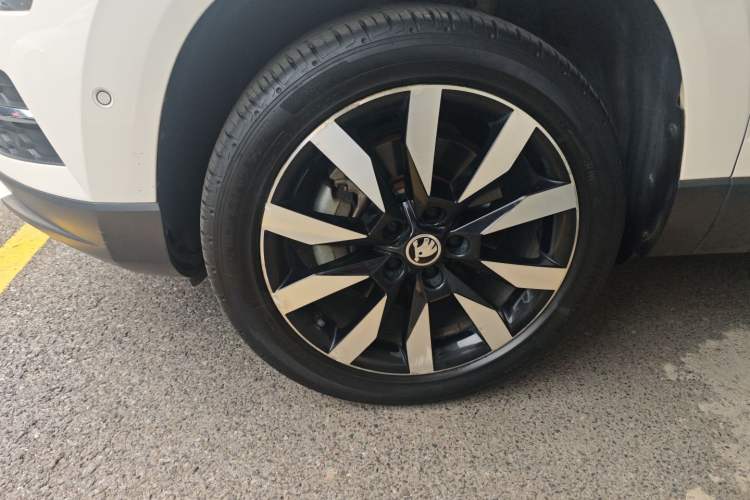 Used Skoda Karoq 2019 TSI280 SmartDrive Luxury Edition China V Standard Left Front Wheel Hub