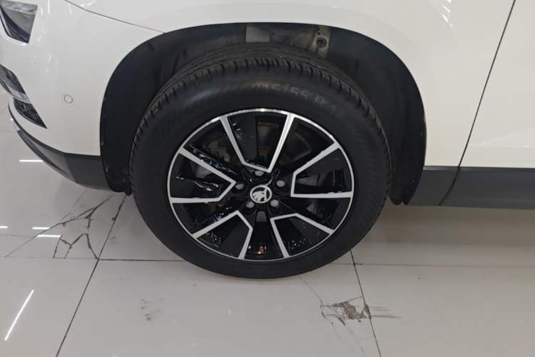 Used Skoda Karoq 2019 TSI280 Smart Drive Elite Edition China V Standard Left Front Wheel Hub