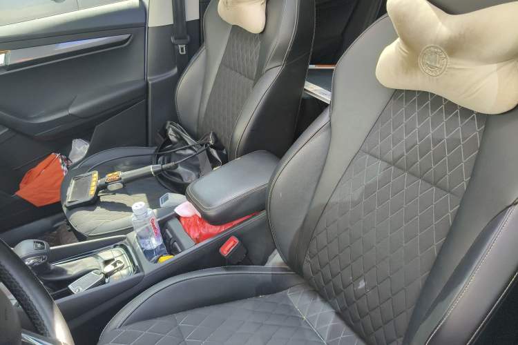 Used Skoda Karoq 2019 TSI280 SmartDrive Luxury Edition China V Standard Left Rear Seat