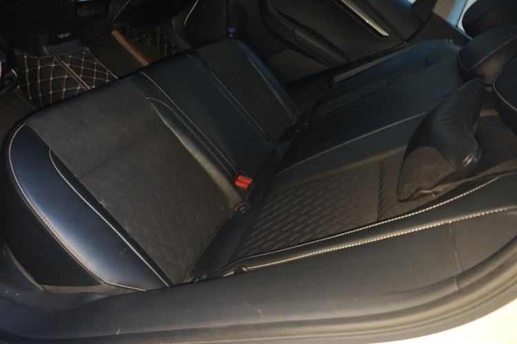 Used Skoda Karoq 2019 TSI280 SmartDrive Luxury Edition China V Standard Left Rear Seat