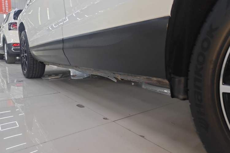 Used Skoda Karoq 2019 TSI280 Smart Drive Elite Edition China V Standard Left Side Sill