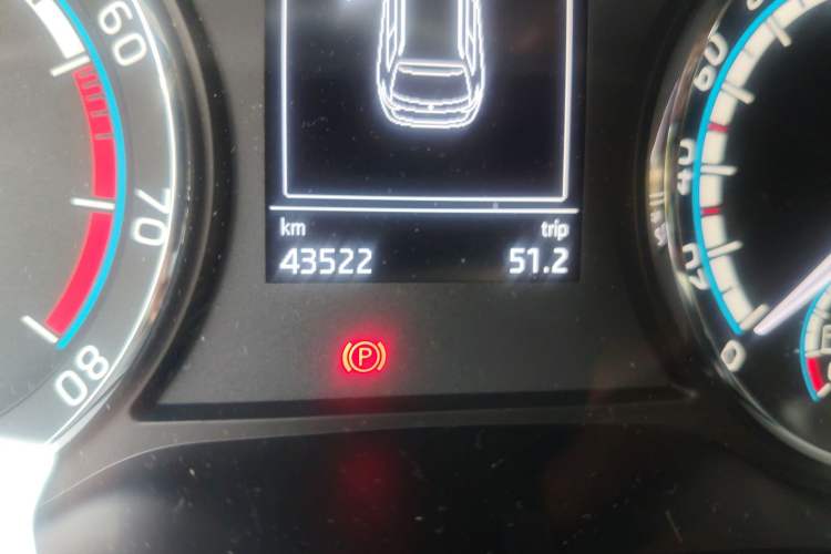 Used Skoda Karoq 2019 TSI280 SmartDrive Luxury Edition China VI standard Odometer Close Up