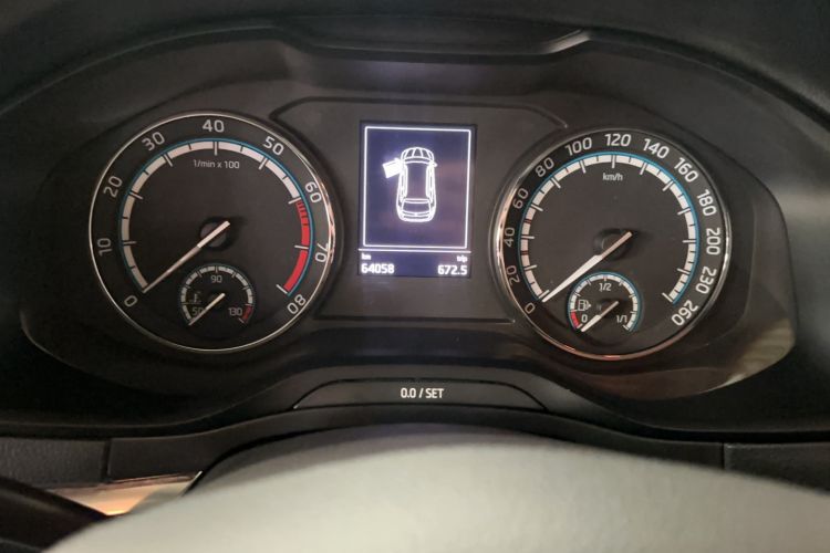 Used Skoda Karoq 2019 TSI280 SmartDrive Luxury Edition China V Standard Odometer Close Up