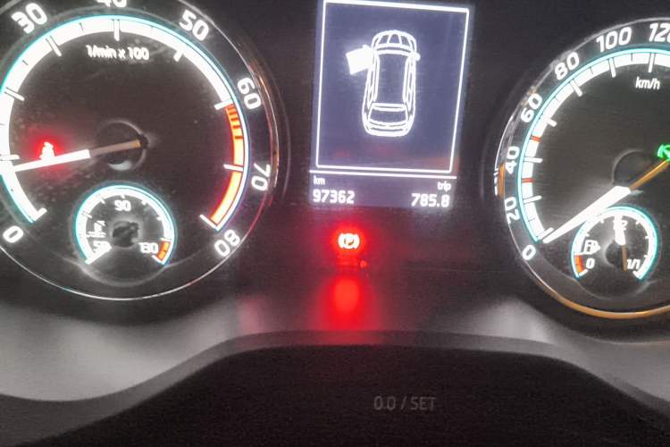 Used Skoda Karoq 2019 TSI280 SmartDrive Luxury Edition China V Standard Odometer Close Up